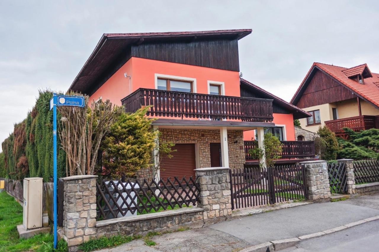 Za Gorami, Za Lasami Mysłakowice Kültér fotó